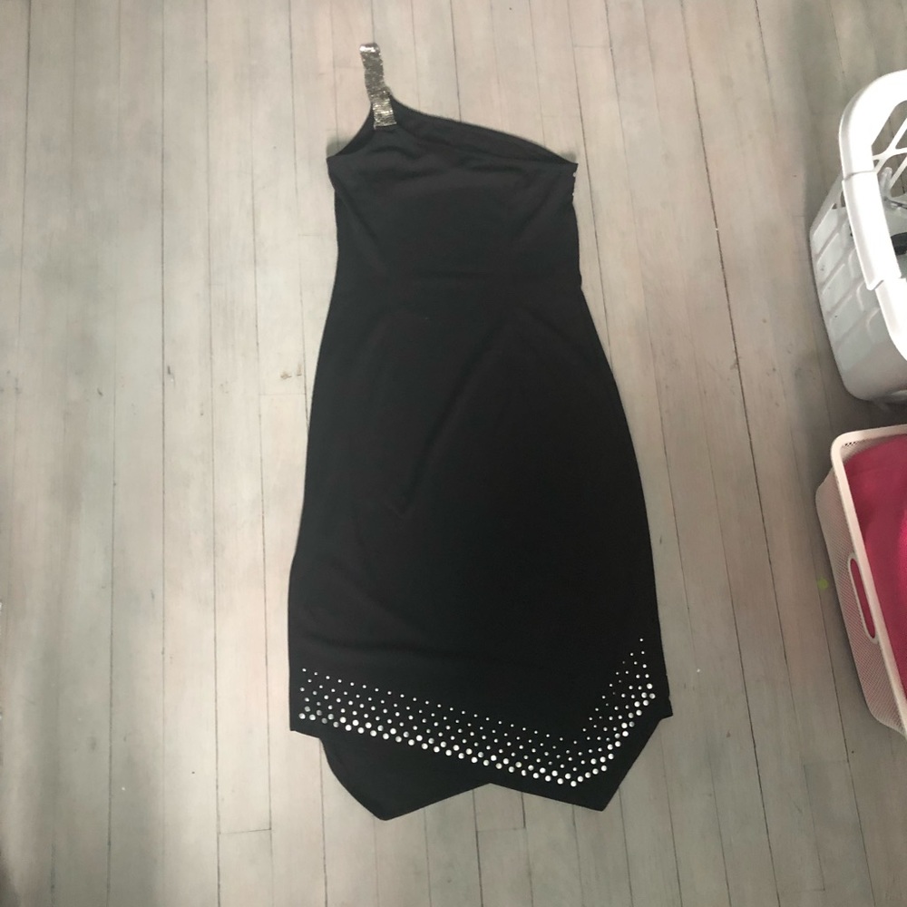 Express One-Shoulder Dress - Picture 4 of 4